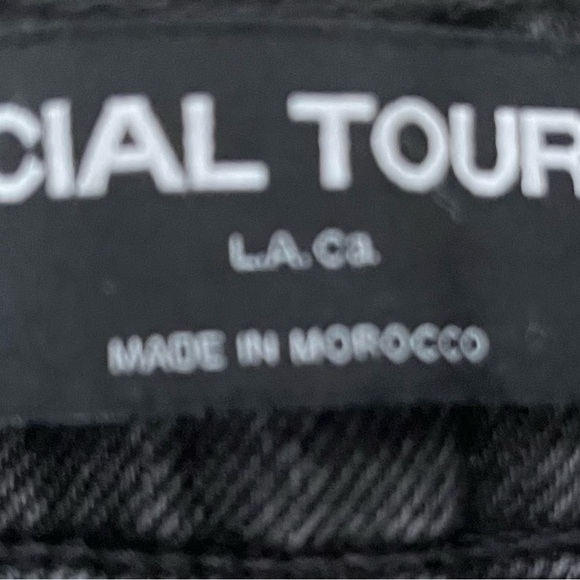 Social Tourist Black Wide Leg Jeans for Women - Picture 4 of 12